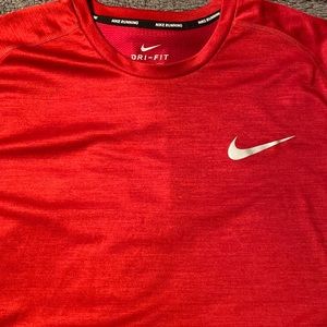 Nike XL Dri-Fit Nike Running Short Sleeve Shirt